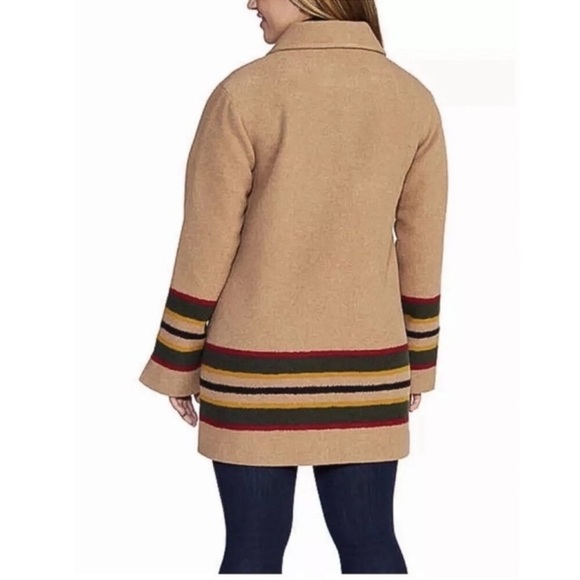 NWT Pendleton Ladies Wool Blend Walker Coat TAN - size L cozy winter outdoor - Picture 5 of 5